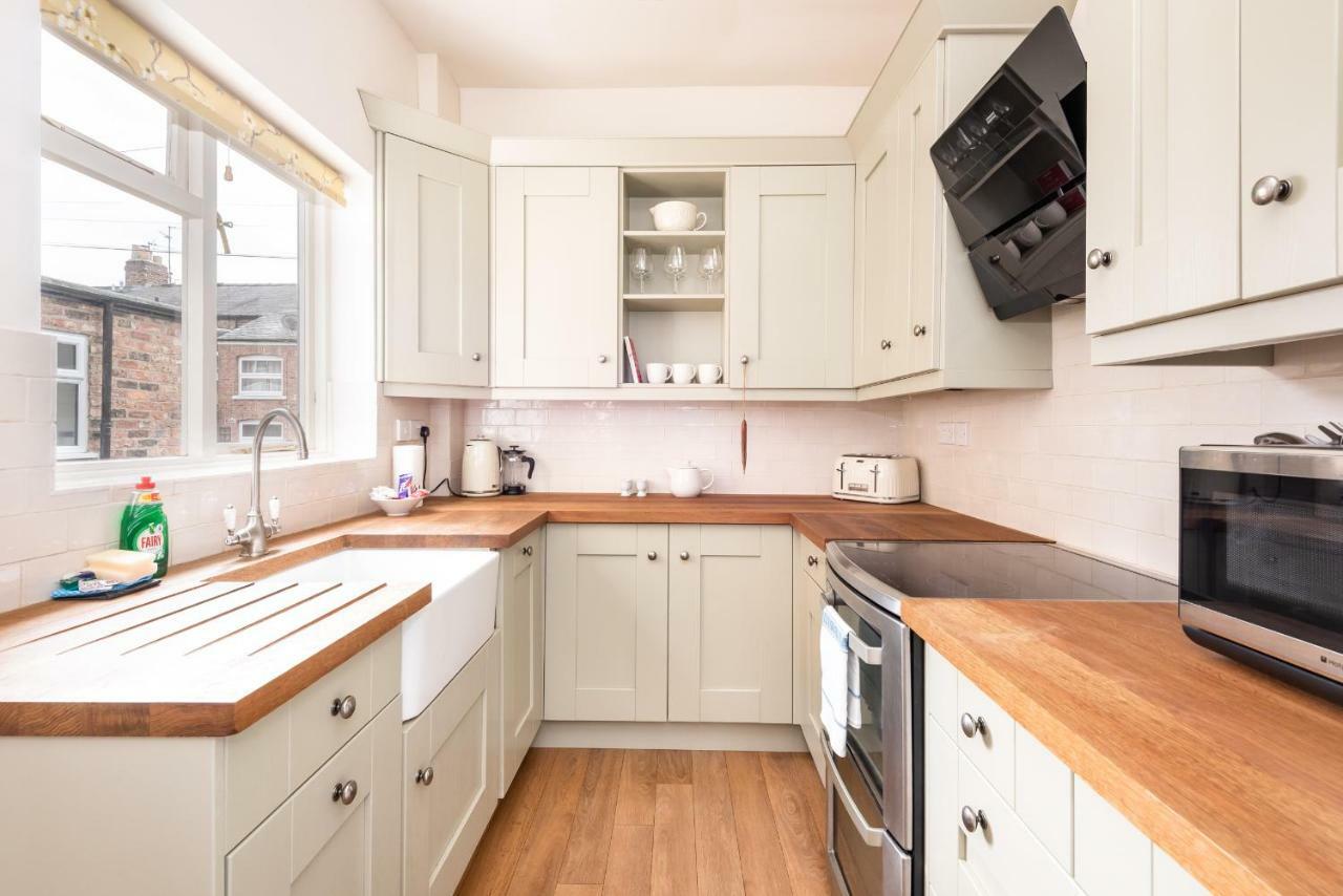 Charming Base For 5 Near Bishy Rd Pass The Keys Leilighet York Eksteriør bilde